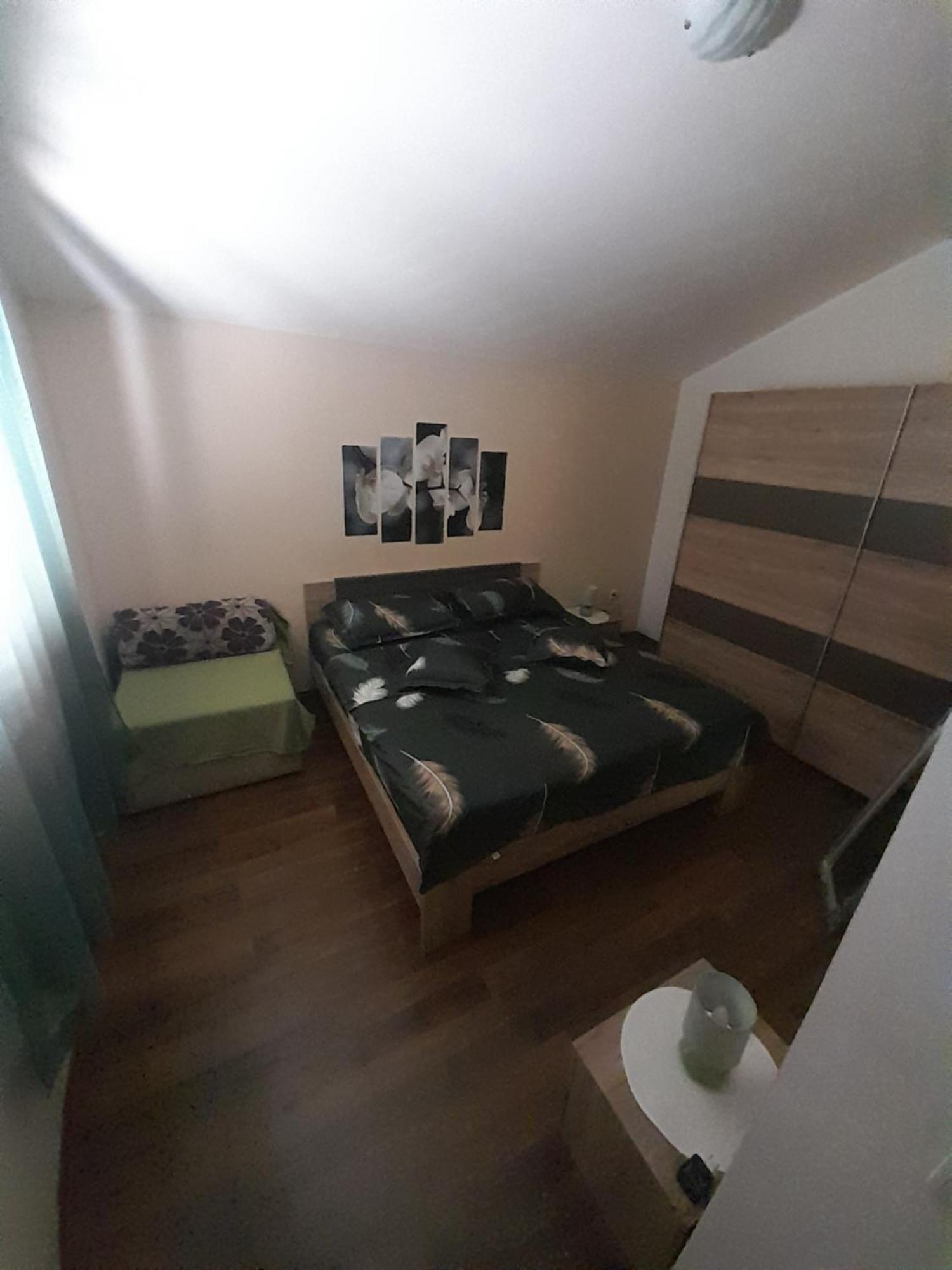 Apartment Dukic Sveti Filip i Jakov Exterior foto